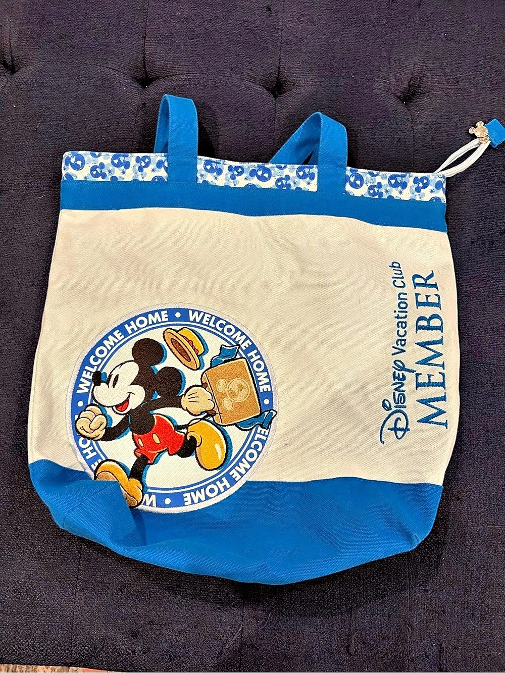 Disney Vacation Club Member Welcome Home Mickey Mouse Tote Bag Blue & Cream